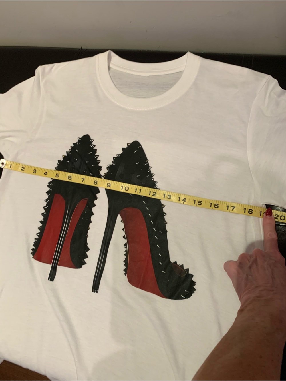 🎈SHEIN🎈RED BOTTOM, STUDDED HEELS, ROUND NECK TEE. NWOT!EXCELLENT CONDITION! - Picture 5 of 6